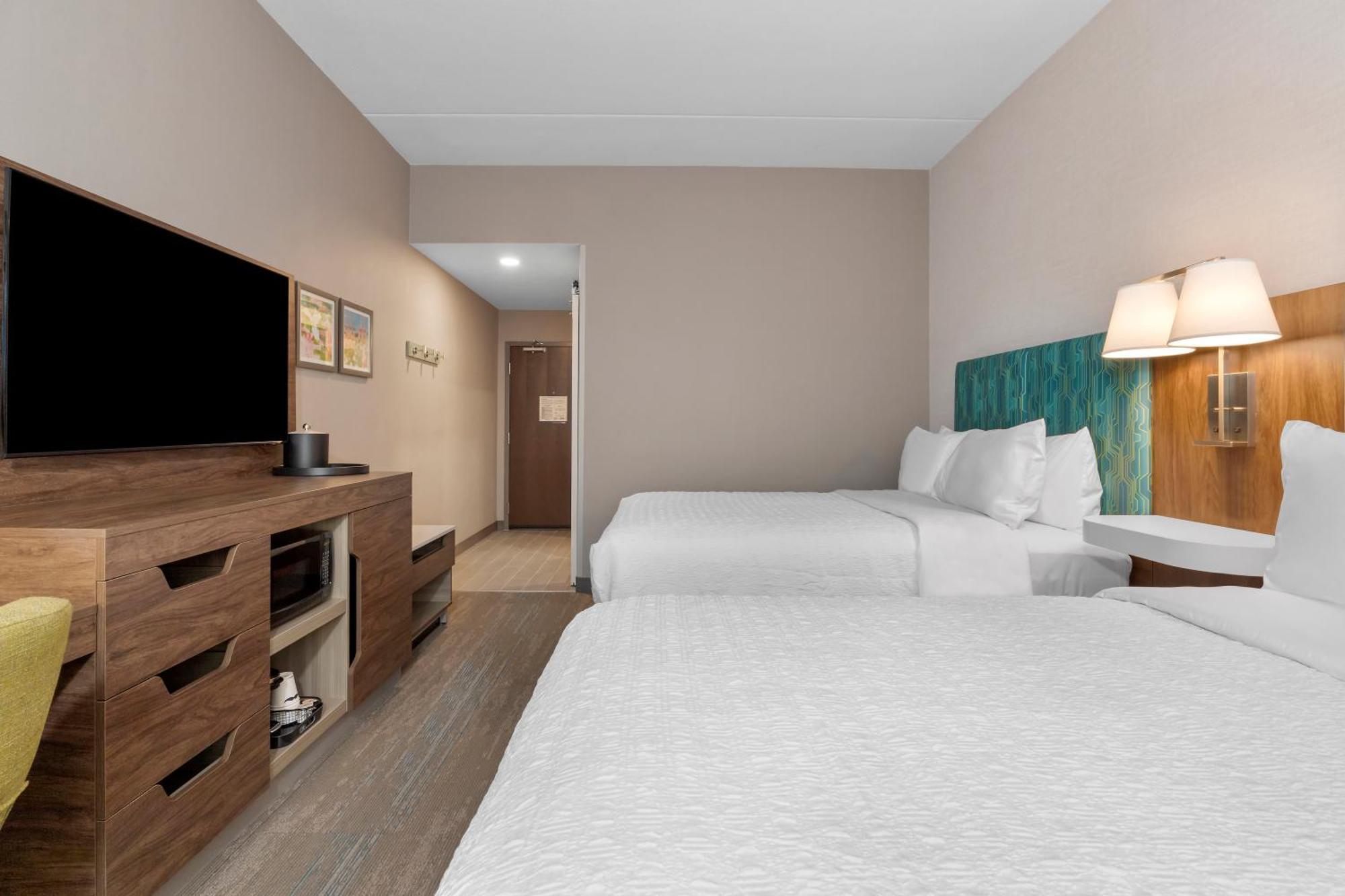 Hampton Inn By Hilton Cornwall Exterior foto
